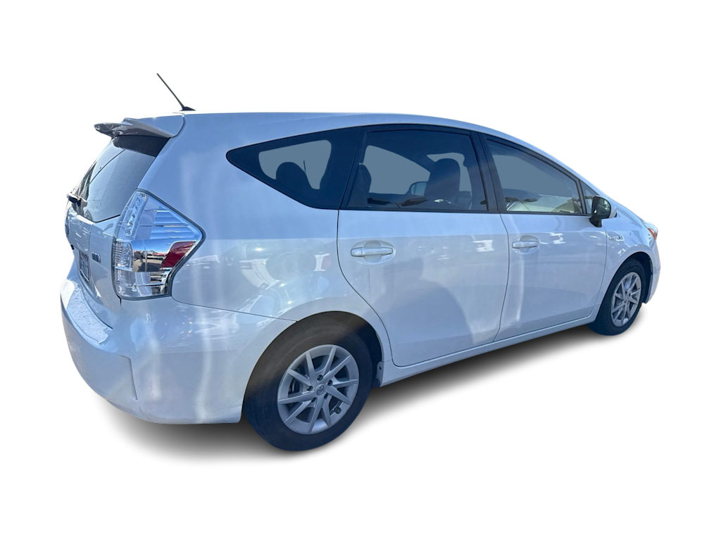 Thumbnail: 2013 Toyota Prius v - 21