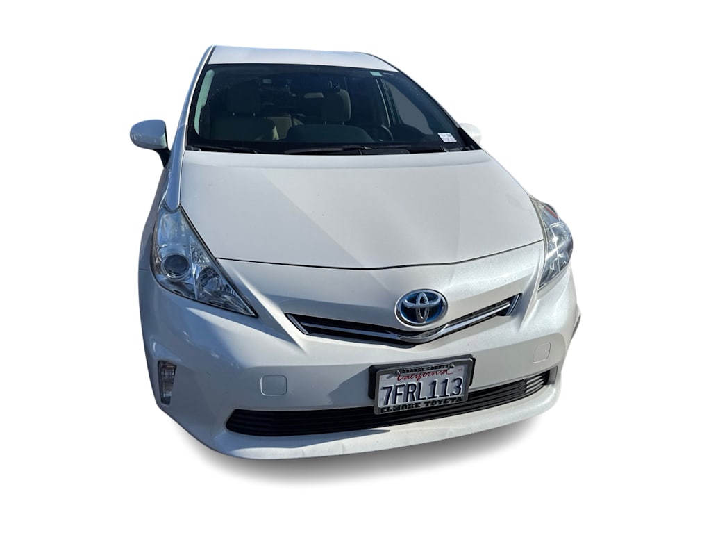 Thumbnail: 2013 Toyota Prius v - 13
