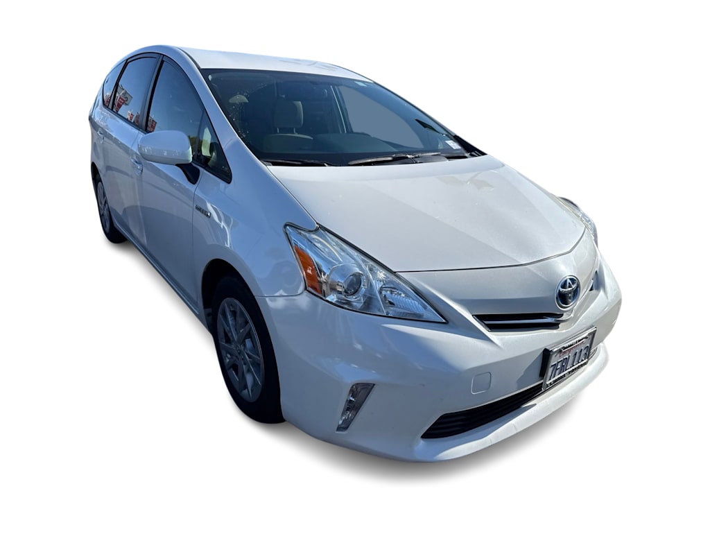 Thumbnail: 2013 Toyota Prius v - 15