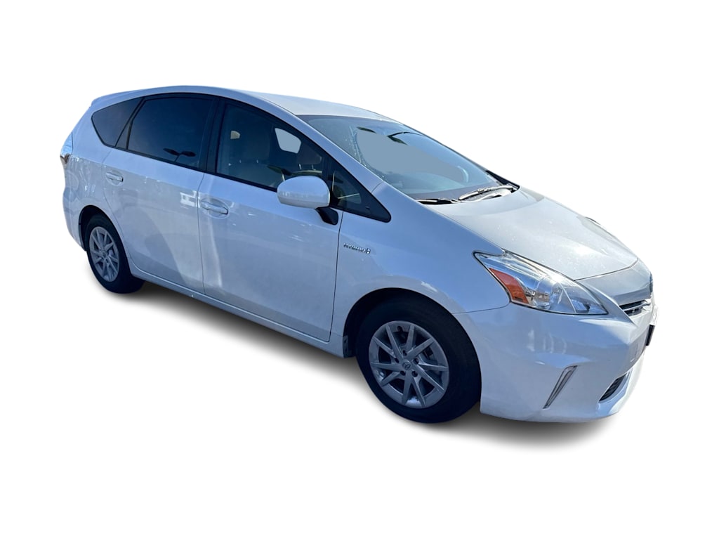 Thumbnail: 2013 Toyota Prius v - 17