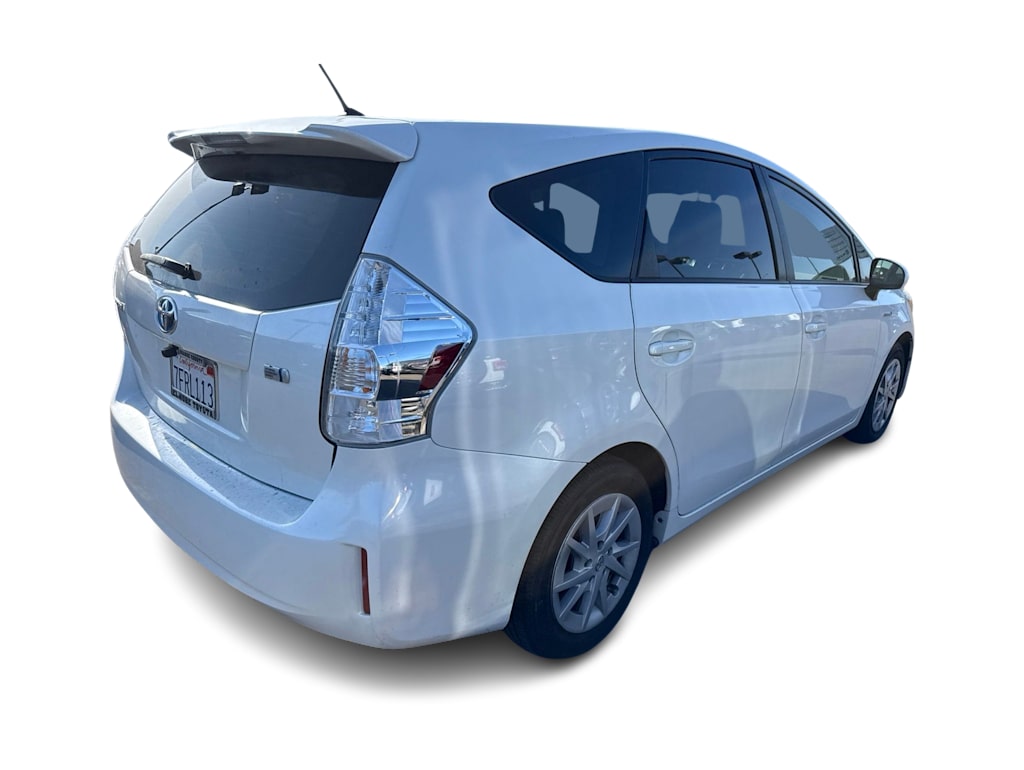 Thumbnail: 2013 Toyota Prius v - 22