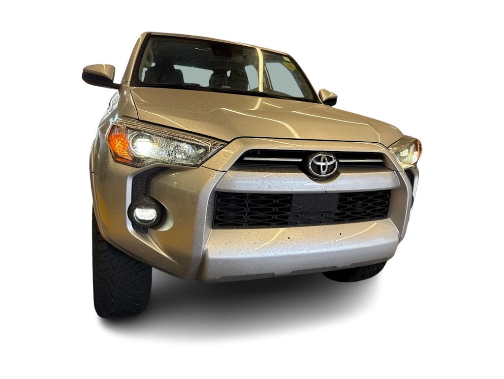 Thumbnail: 2021 Toyota 4Runner - 10
