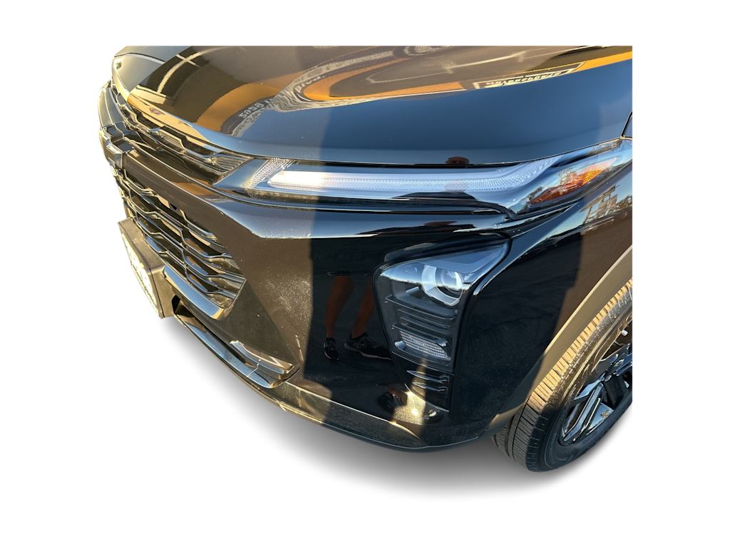 Thumbnail: 2025 Chevrolet Trax - 10