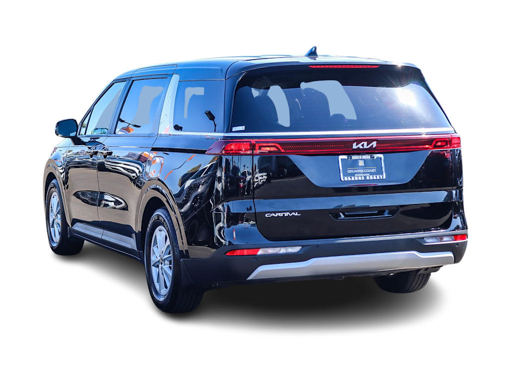 Thumbnail: 2024 Kia Carnival - 3