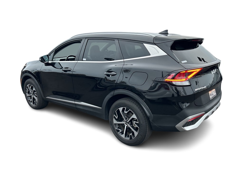 Thumbnail: 2023 Kia Sportage - 3