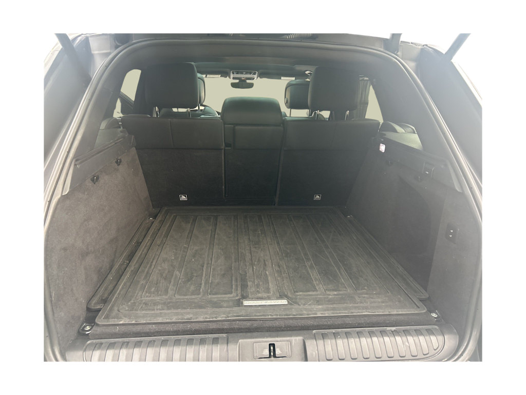 Thumbnail: 2018 Land Rover Range Rover Sport - 35