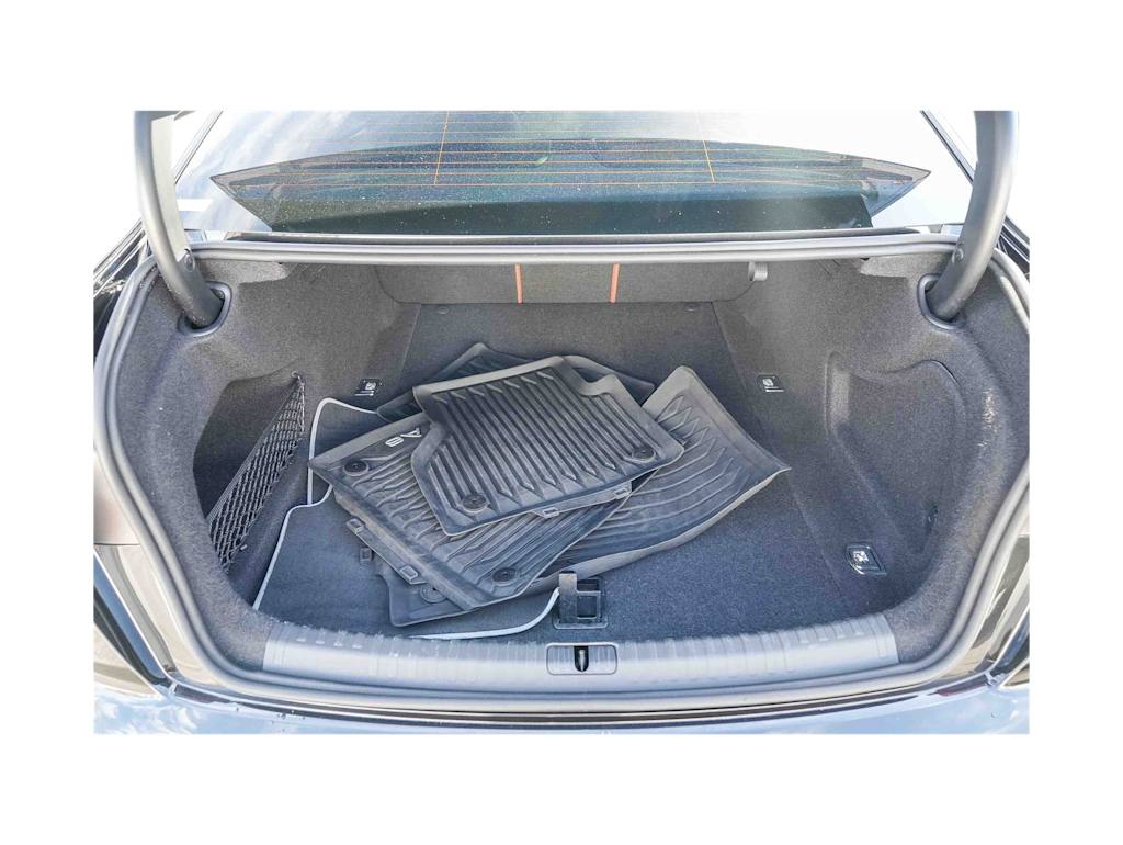 Thumbnail: 2021 Audi A6 - 16