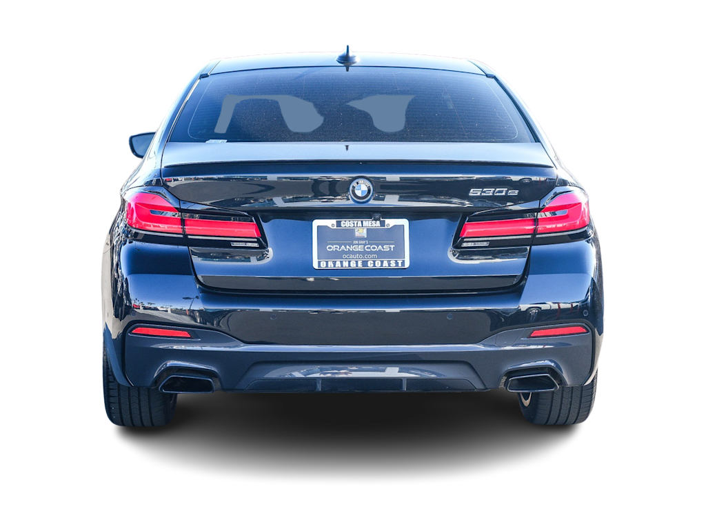 Thumbnail: 2023 BMW 5 Series - 4