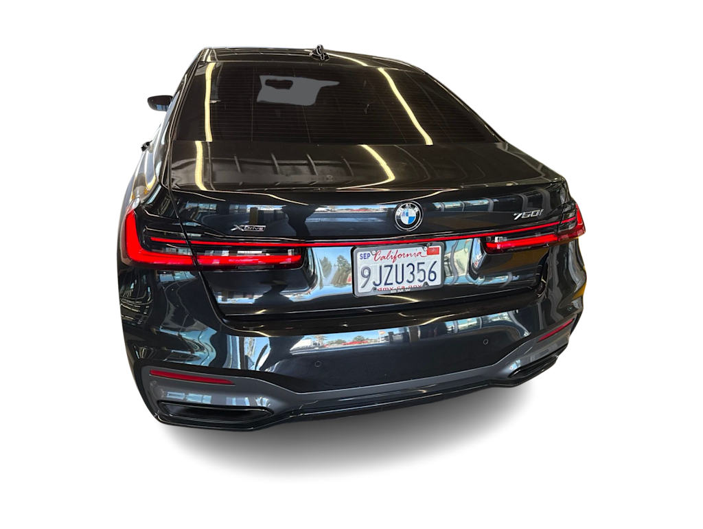 Thumbnail: 2021 BMW 7 Series - 23