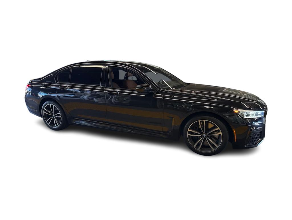 Thumbnail: 2021 BMW 7 Series - 17