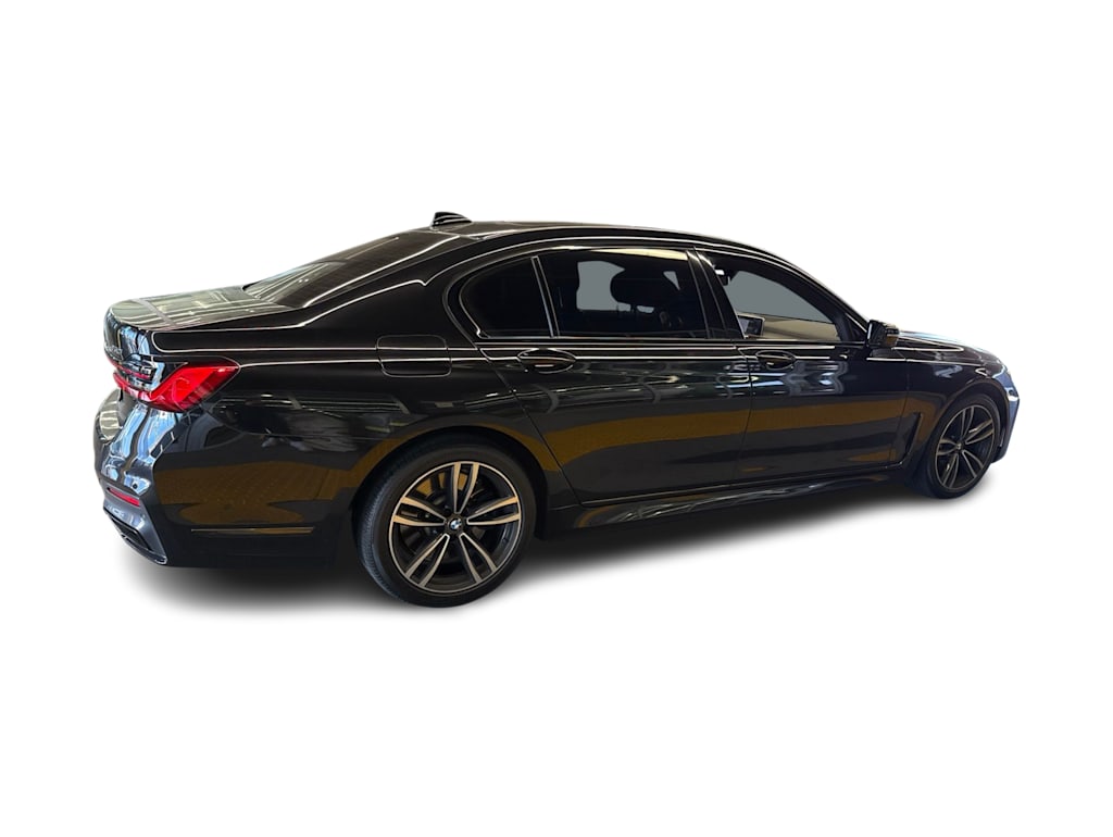 Thumbnail: 2021 BMW 7 Series - 19