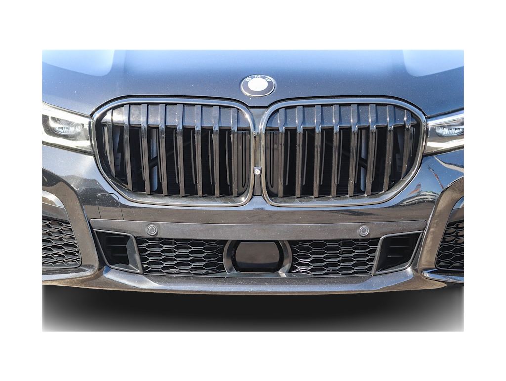 Thumbnail: 2021 BMW 7 Series - 21