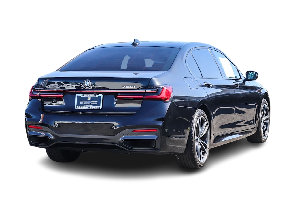 Thumbnail: 2021 BMW 7 Series - 18