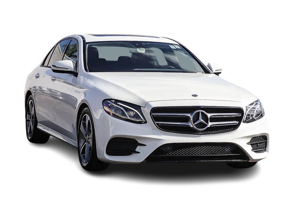 Thumbnail: 2018 Mercedes-Benz E-Class - 16