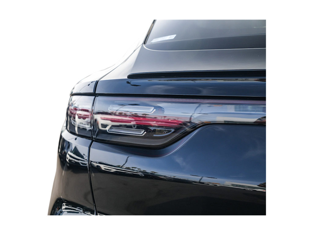 Thumbnail: 2023 Porsche Cayenne - 19