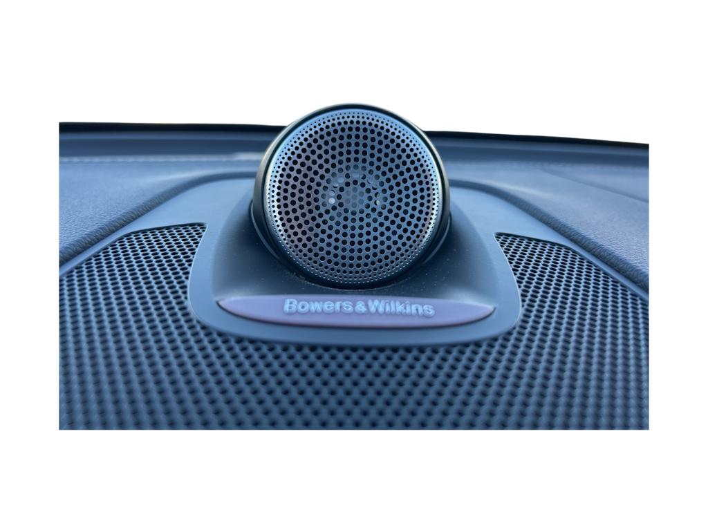 Thumbnail: 2022 Volvo XC60 - 38