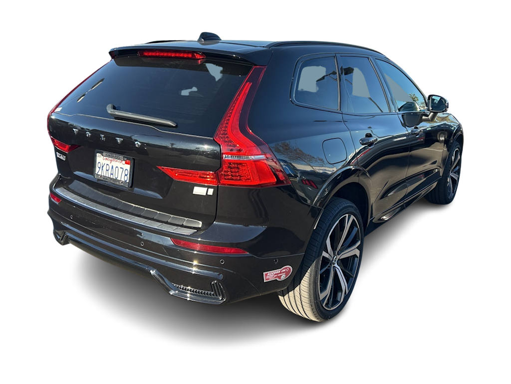 Thumbnail: 2022 Volvo XC60 - 20