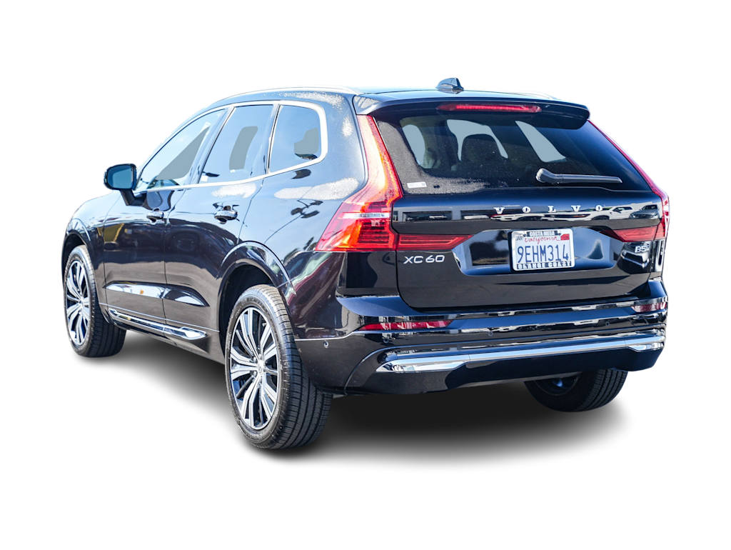 Thumbnail: 2023 Volvo XC60 - 3