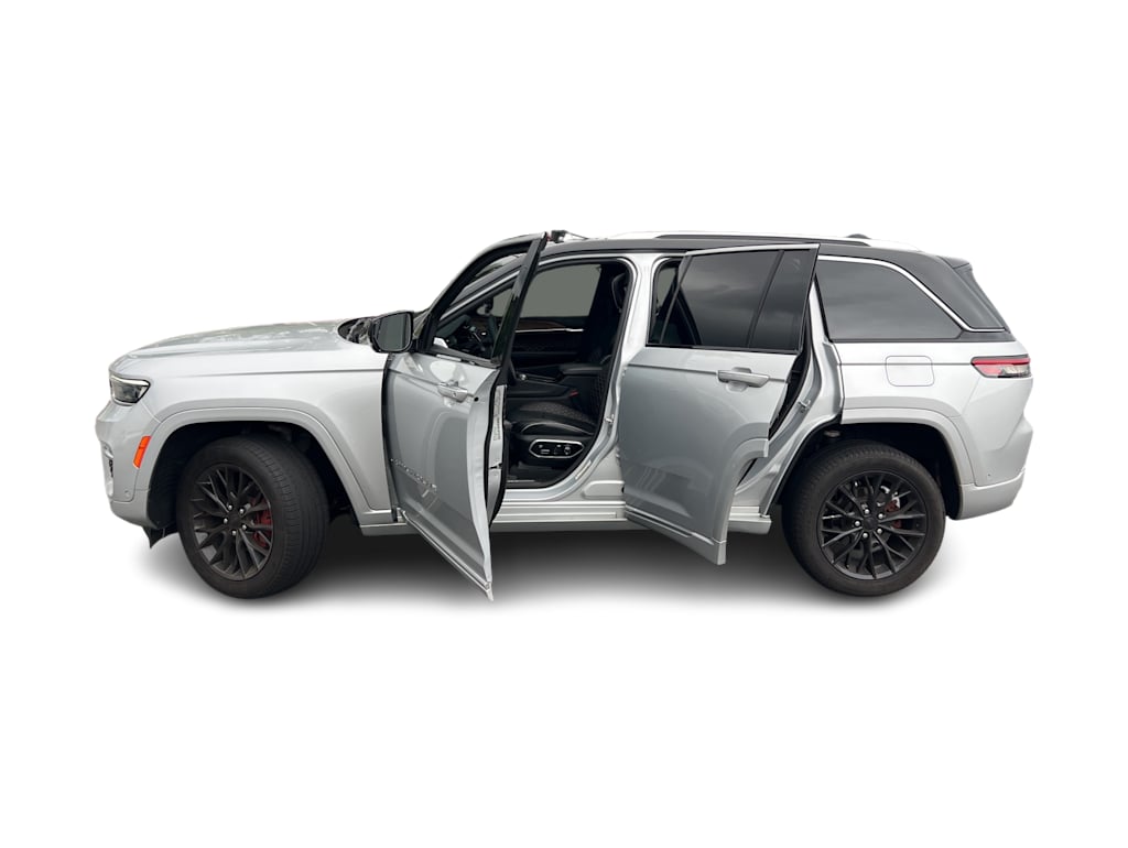 Thumbnail: 2023 Jeep Grand Cherokee - 20
