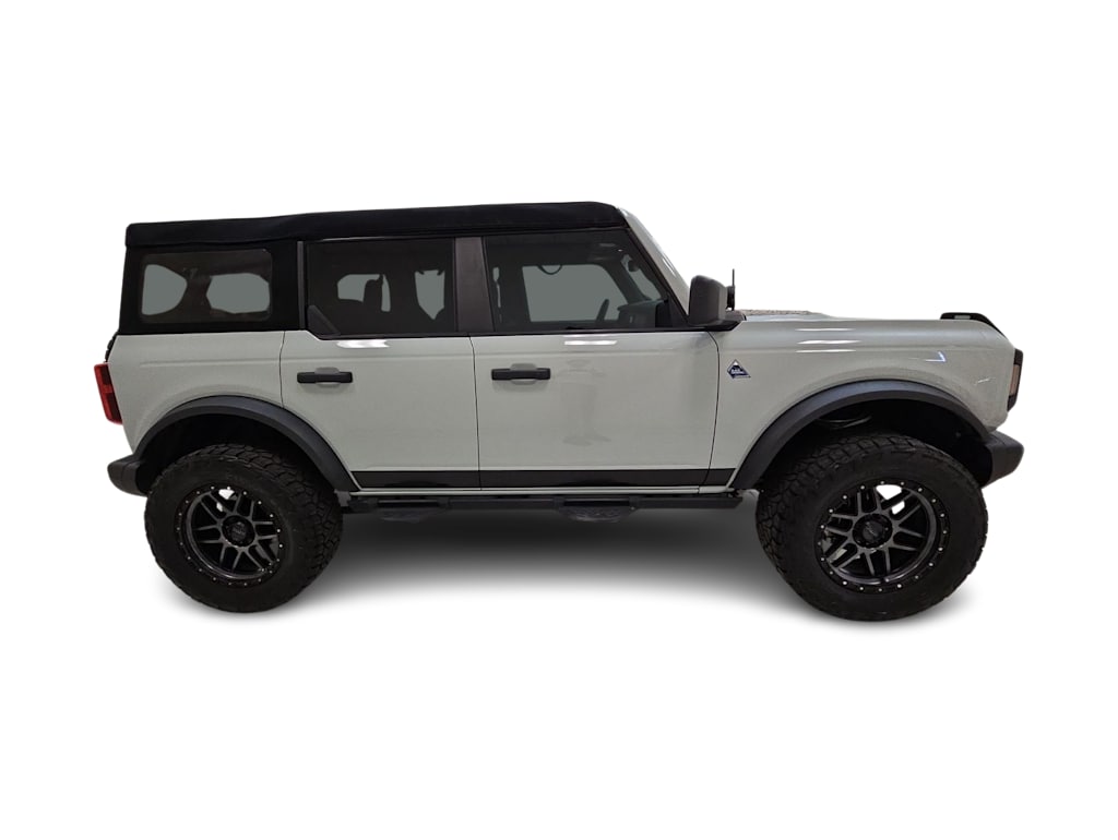 Thumbnail: 2023 Ford Bronco - 27