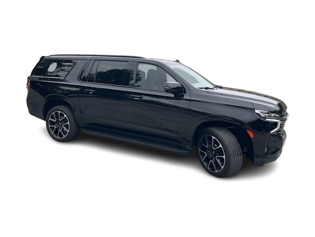 Thumbnail: 2022 Chevrolet Suburban - 17