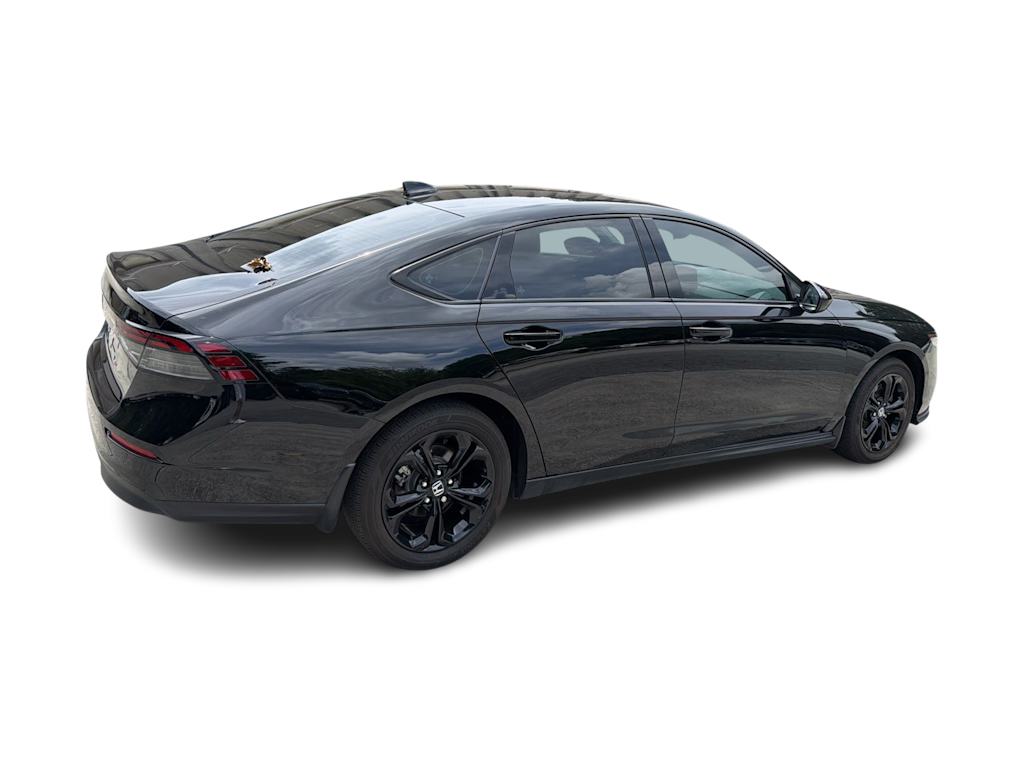 Thumbnail: 2025 Honda Accord - 16