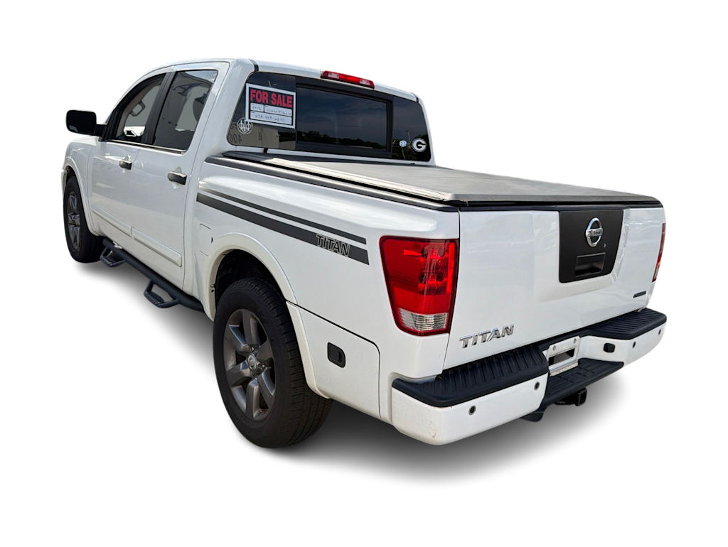 Thumbnail: 2012 Nissan Titan - 16