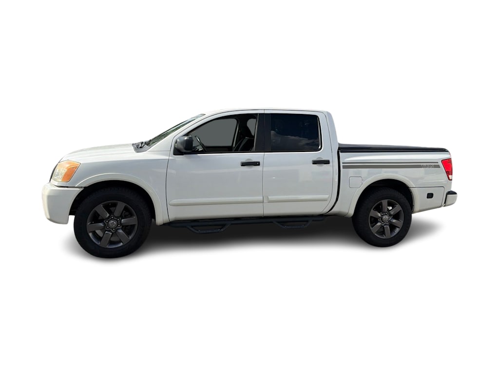 Thumbnail: 2012 Nissan Titan - 15