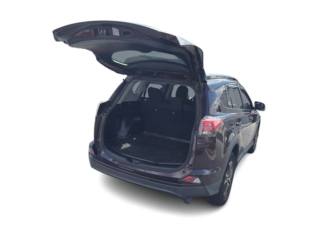 Thumbnail: 2018 Toyota RAV4 - 14