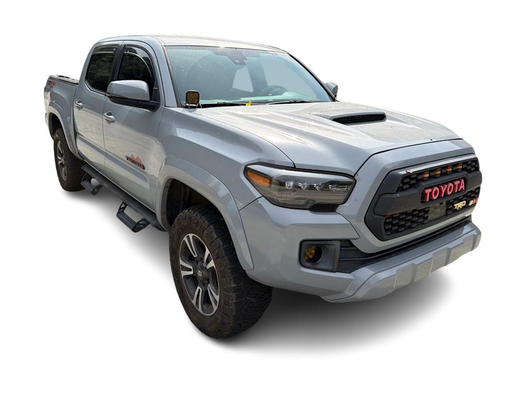 Thumbnail: 2018 Toyota Tacoma - 21