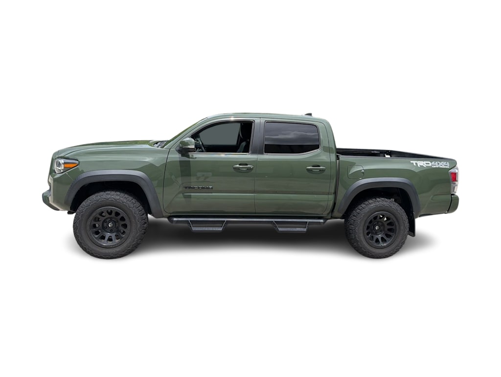 Thumbnail: 2021 Toyota Tacoma - 15