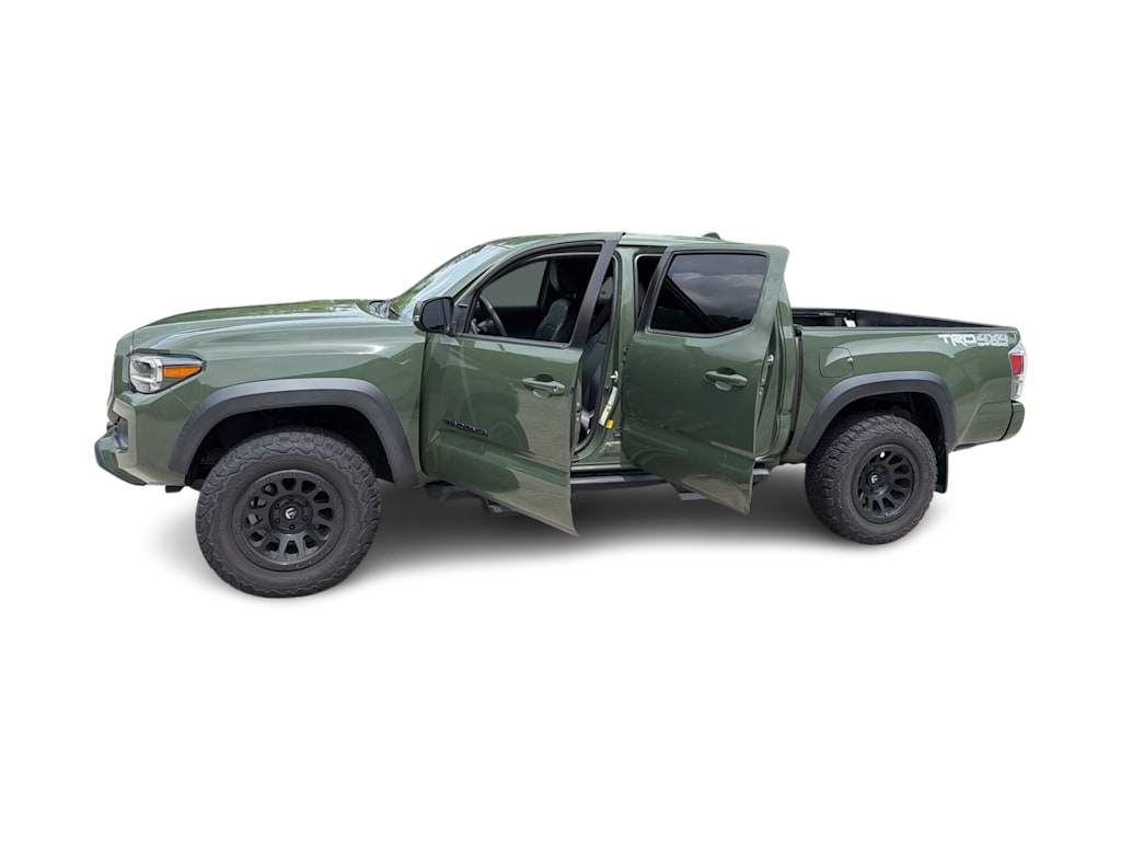 Thumbnail: 2021 Toyota Tacoma - 23