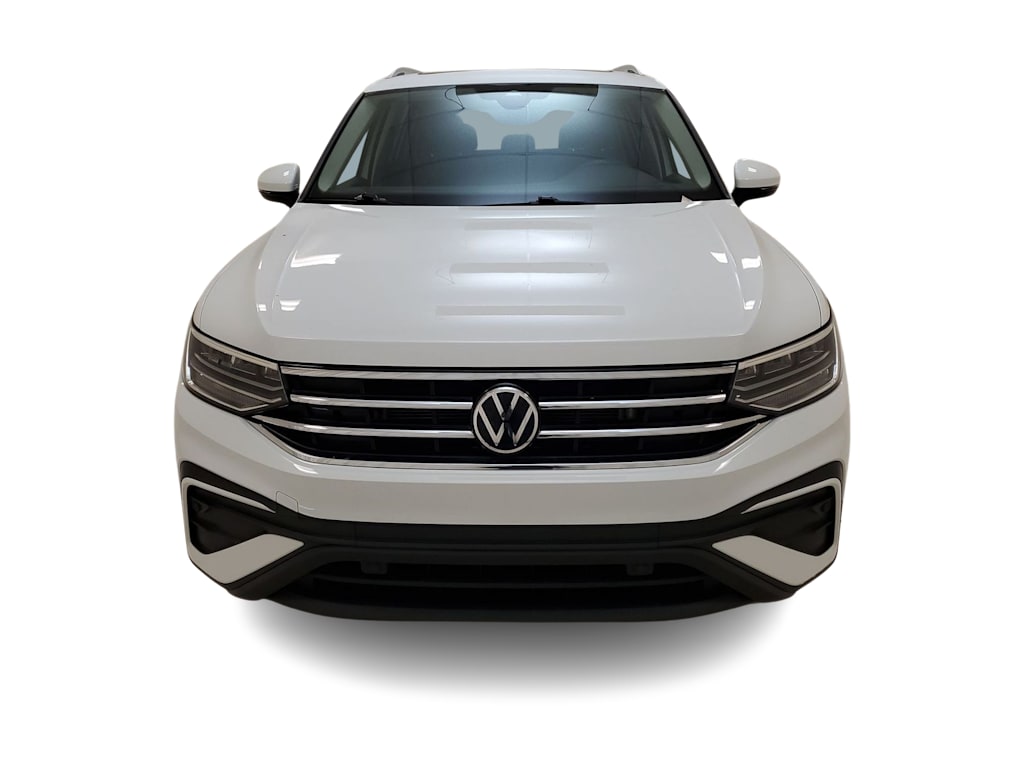 Thumbnail: 2022 Volkswagen Tiguan - 4