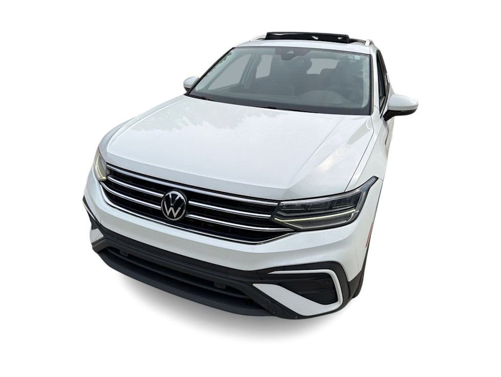 Thumbnail: 2022 Volkswagen Tiguan - 6