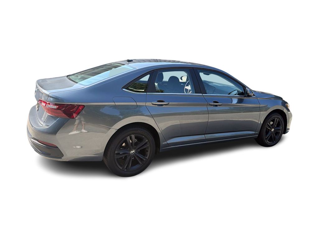 Thumbnail: 2024 Volkswagen Jetta - 17