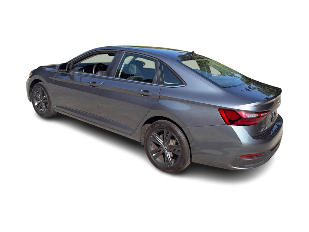 Thumbnail: 2024 Volkswagen Jetta - 4
