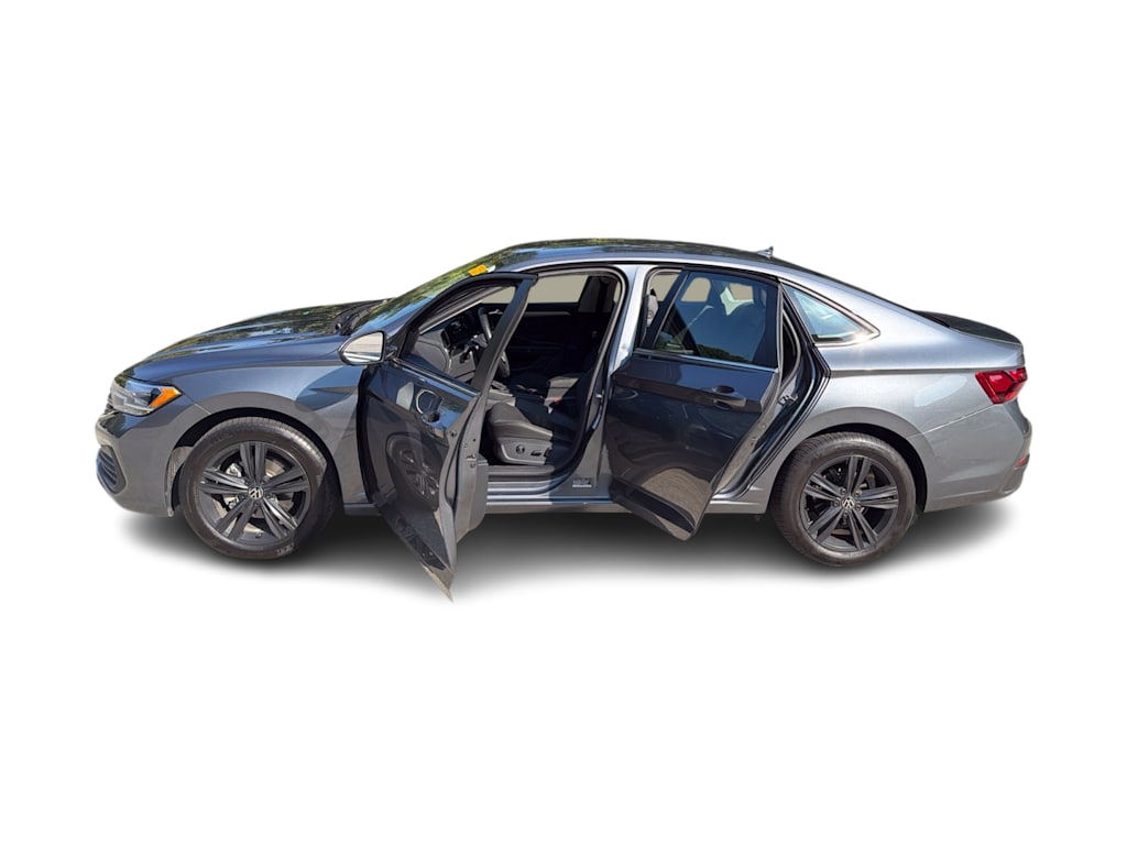 Thumbnail: 2024 Volkswagen Jetta - 22