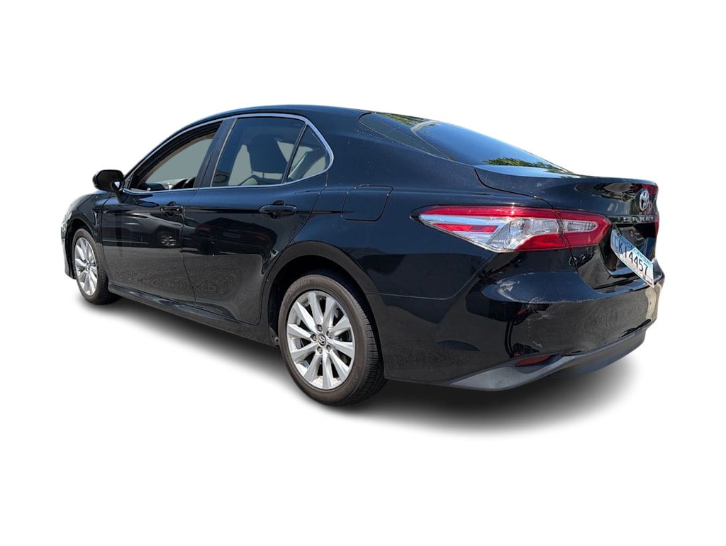 Thumbnail: 2018 Toyota Camry - 16