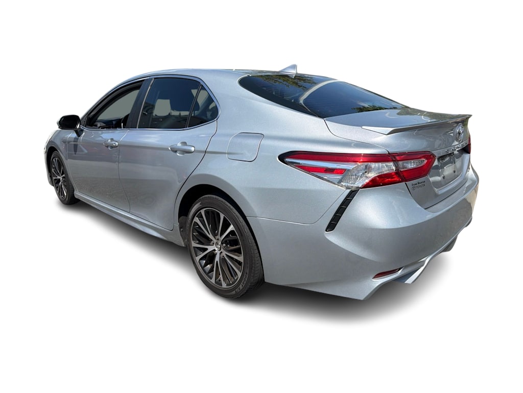 Thumbnail: 2019 Toyota Camry - 14