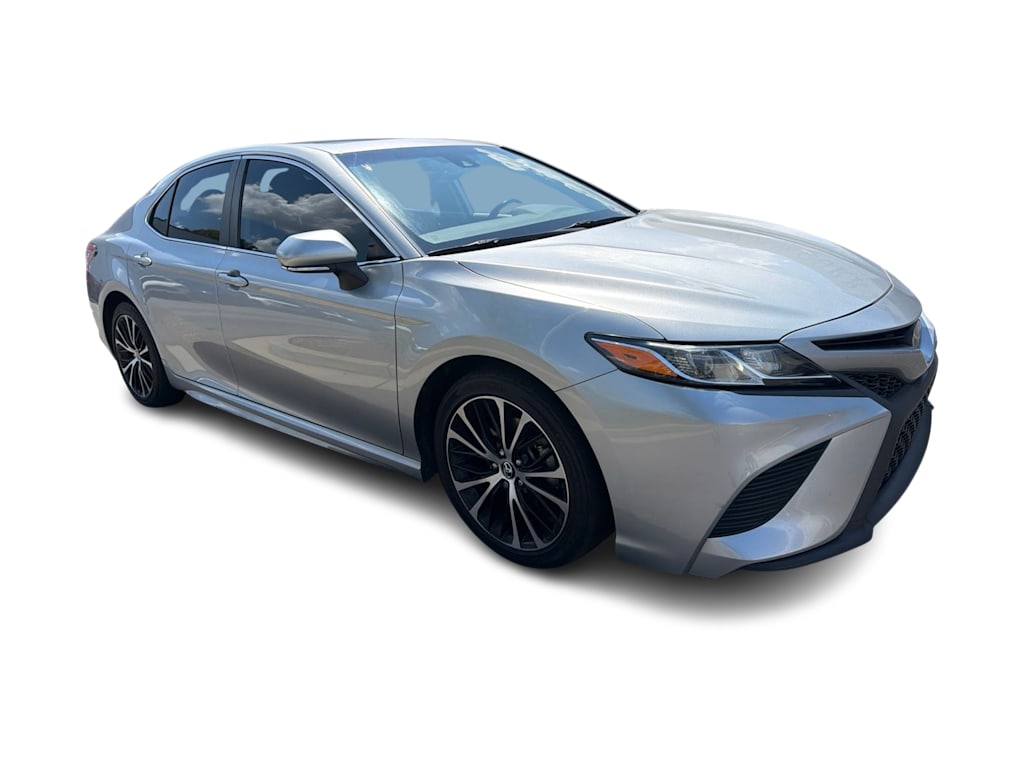 Thumbnail: 2019 Toyota Camry - 21