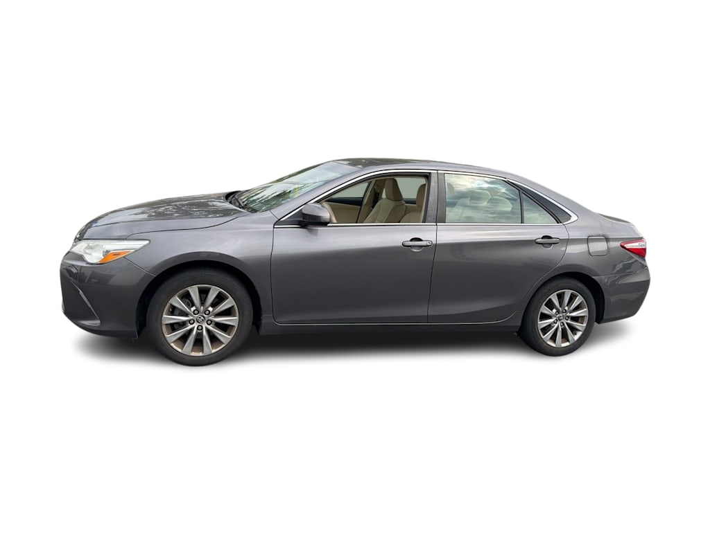 Thumbnail: 2015 Toyota Camry - 3