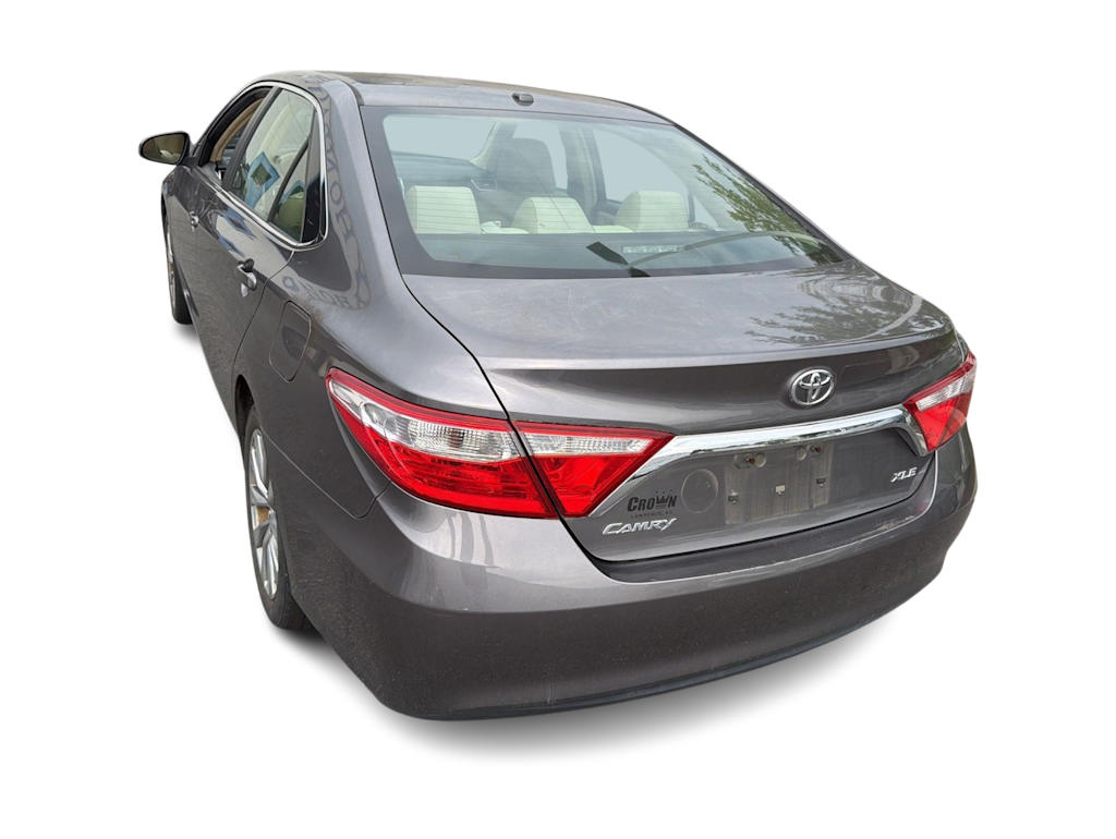 Thumbnail: 2015 Toyota Camry - 17