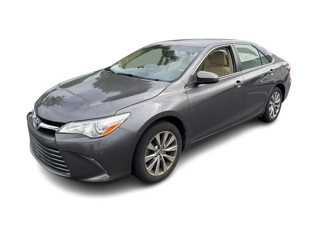 Thumbnail: 2015 Toyota Camry - 12