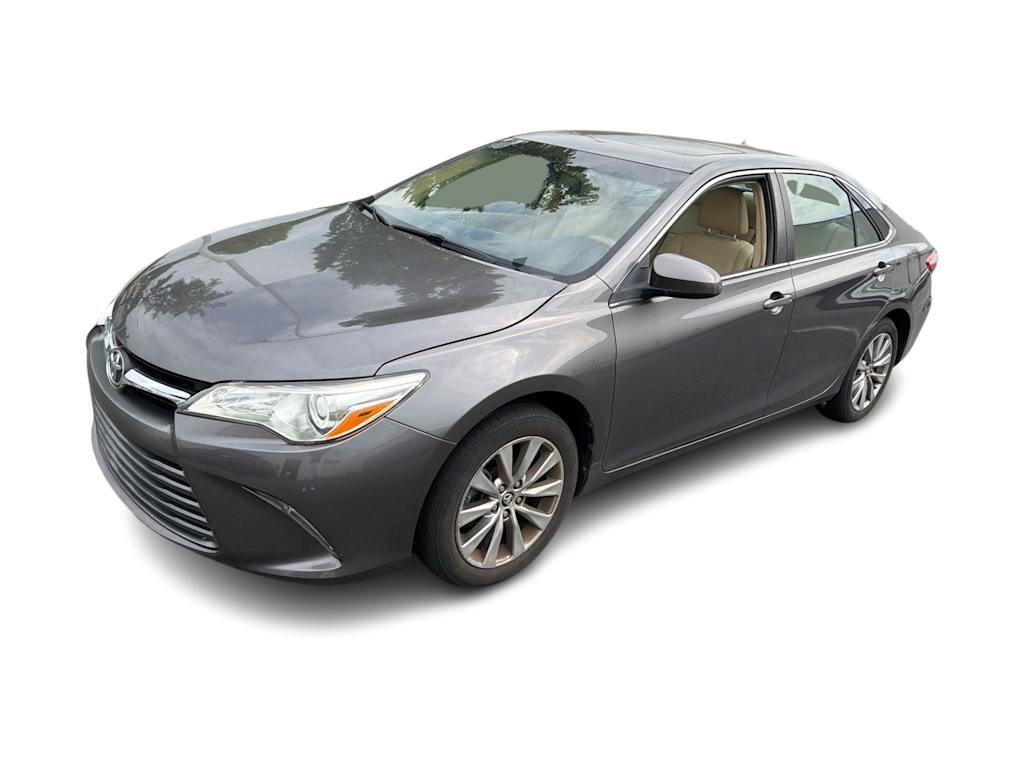 Thumbnail: 2015 Toyota Camry - 14