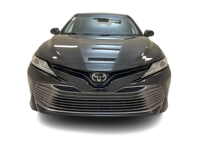 2020 Toyota Camry XLE 4