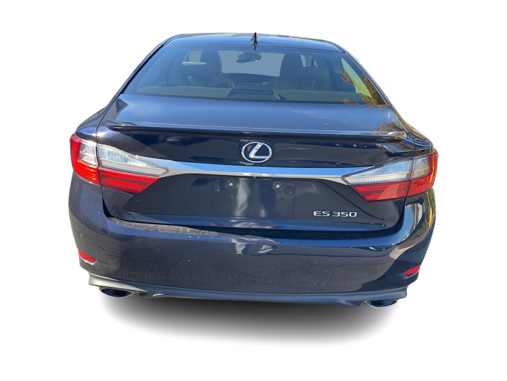 Thumbnail: 2017 Lexus ES - 4