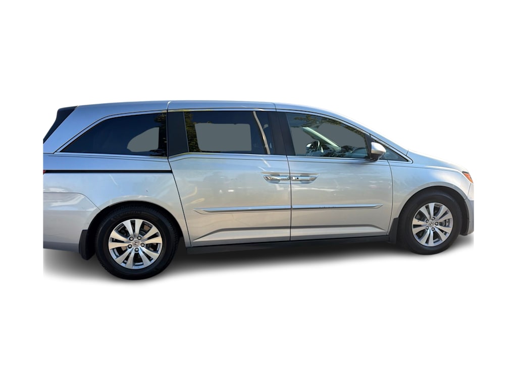 Thumbnail: 2015 Honda Odyssey - 18