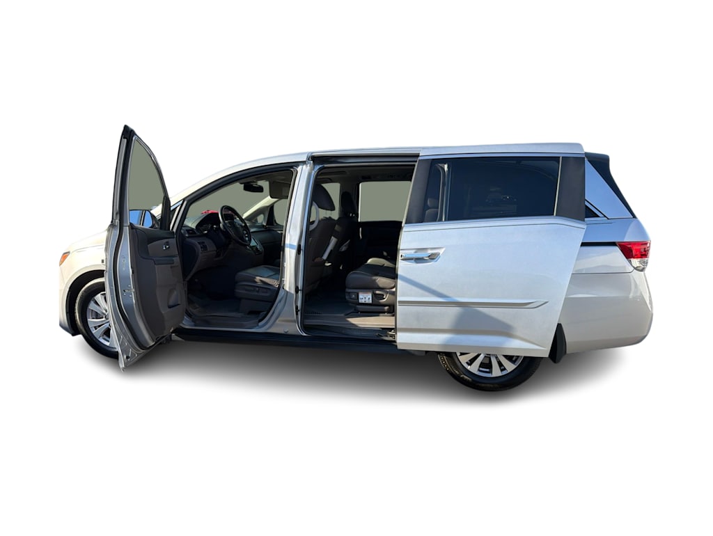 Thumbnail: 2015 Honda Odyssey - 23