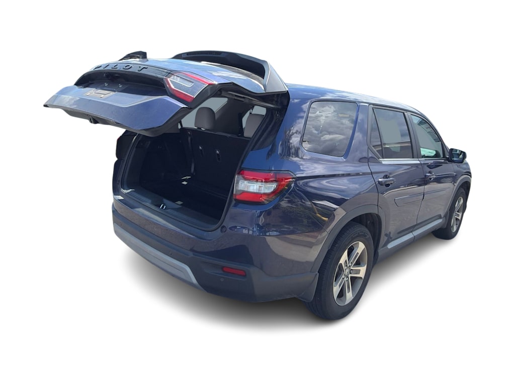 Thumbnail: 2024 Honda Pilot - 16