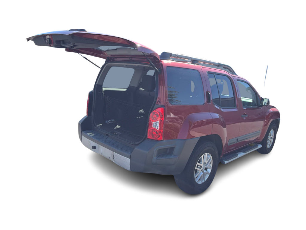 Thumbnail: 2015 Nissan Xterra - 18